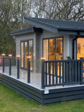 Otters Rest Executive High Spec Lodge Shorefield County Park Lymington New Forest